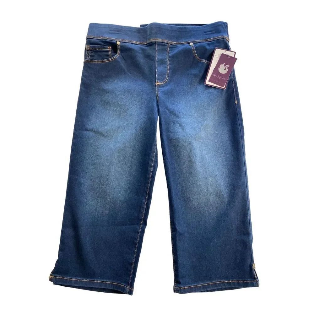 Gloria Vanderbilt 6P Avery Pull On Capris Color: dark wash